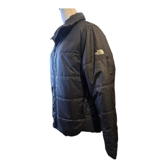 The North Face Women's Black Puffer Jacket - Picture 3 of 4